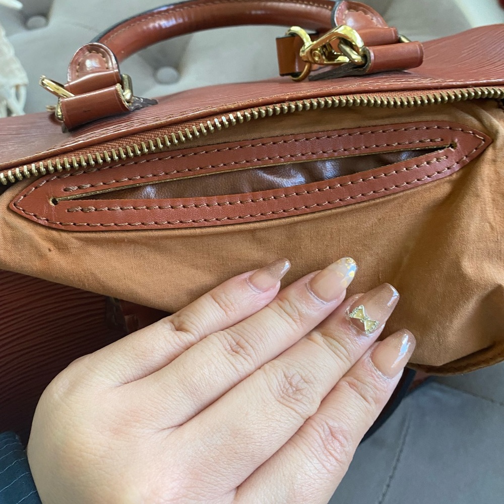 ⛔️SOLD⛔️LOUIS VUITTON Epi speedy 25 Kenyan Fawn - Picture 10 of 13